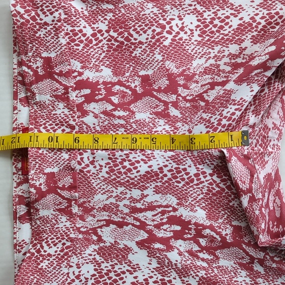 Krazy Larry Snakeskin Print TUMMY CONTROL Rayon Pants 12 Red White - Picture 15 of 15